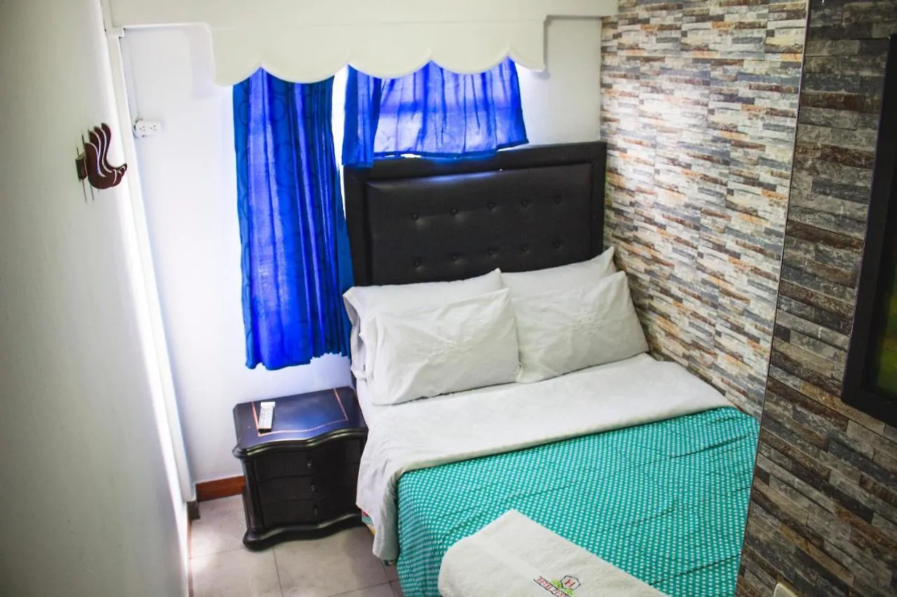 Hotel Punto 100 Bogota