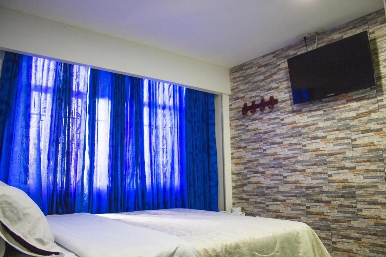 Hotel Punto 100 Bogota